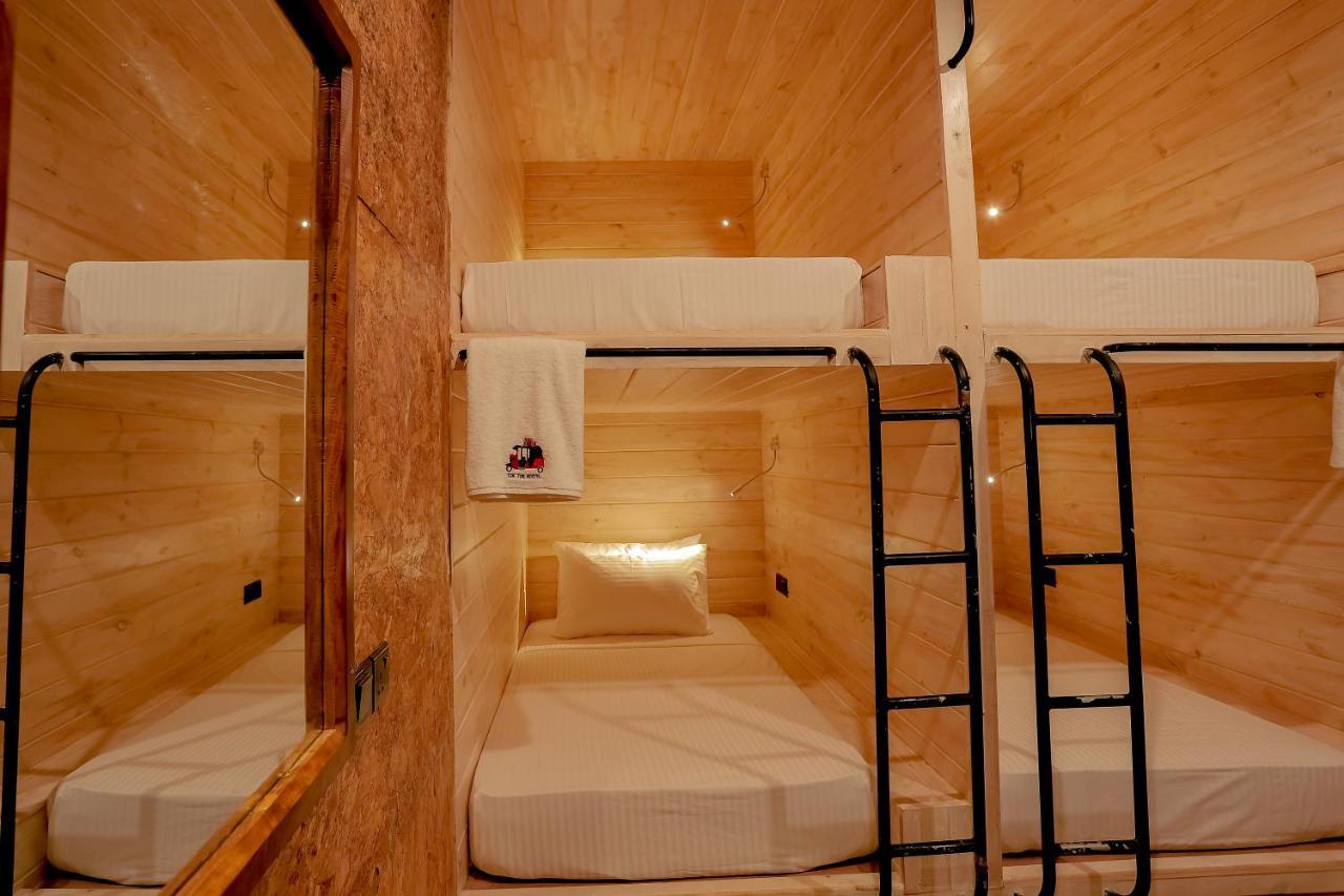 Tuk Tuk Hostel ネゴンボ エクステリア 写真